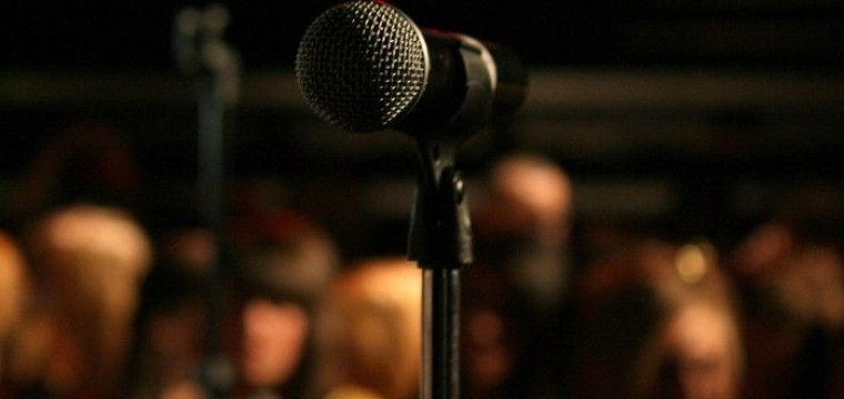 10 Questions to Ask a Keynote Speaker before Hiring Them